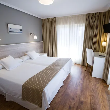 Don Pepe فندق 3*